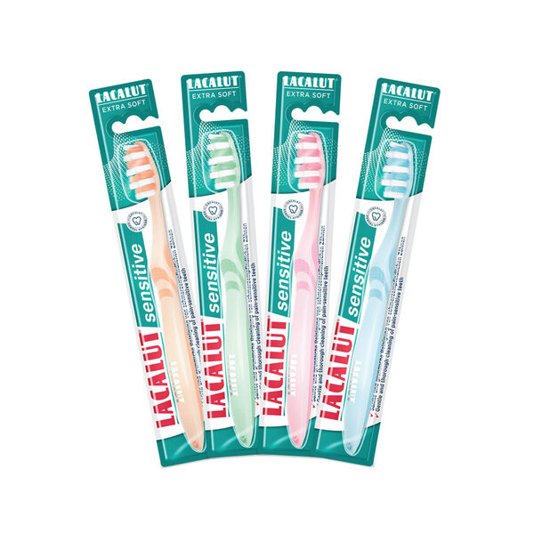 Lacalut Sensitive četkica za zube extra soft